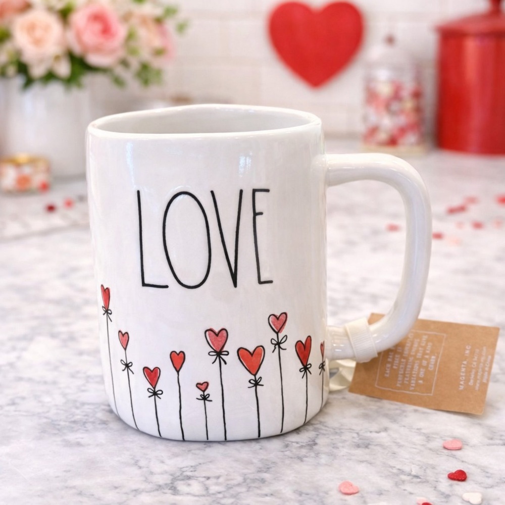 NWT Rae Dunn “LOVE” Valentine Mug – Heart Floral Design